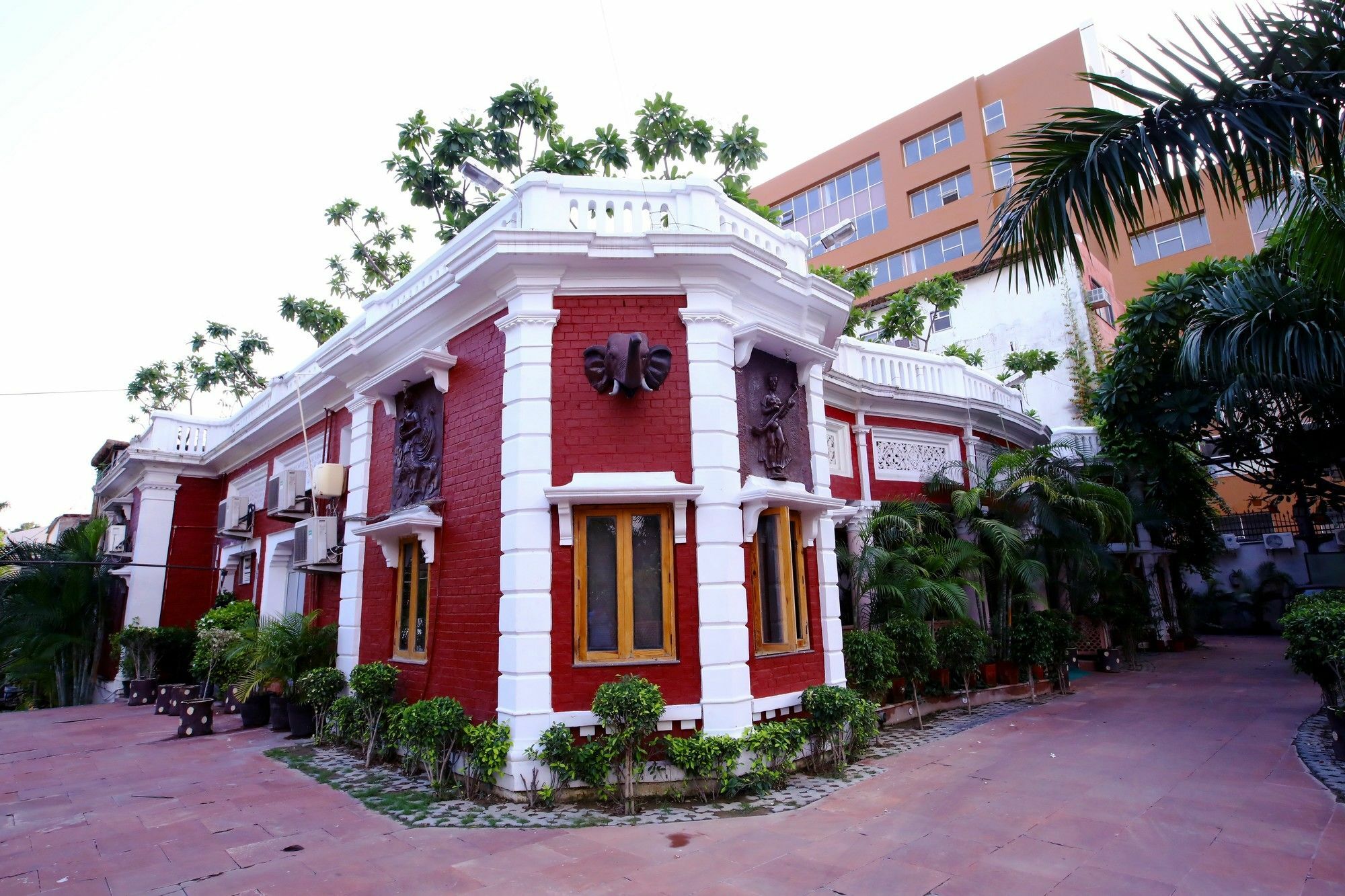 Heritage Hotel لاكناو المظهر الخارجي الصورة